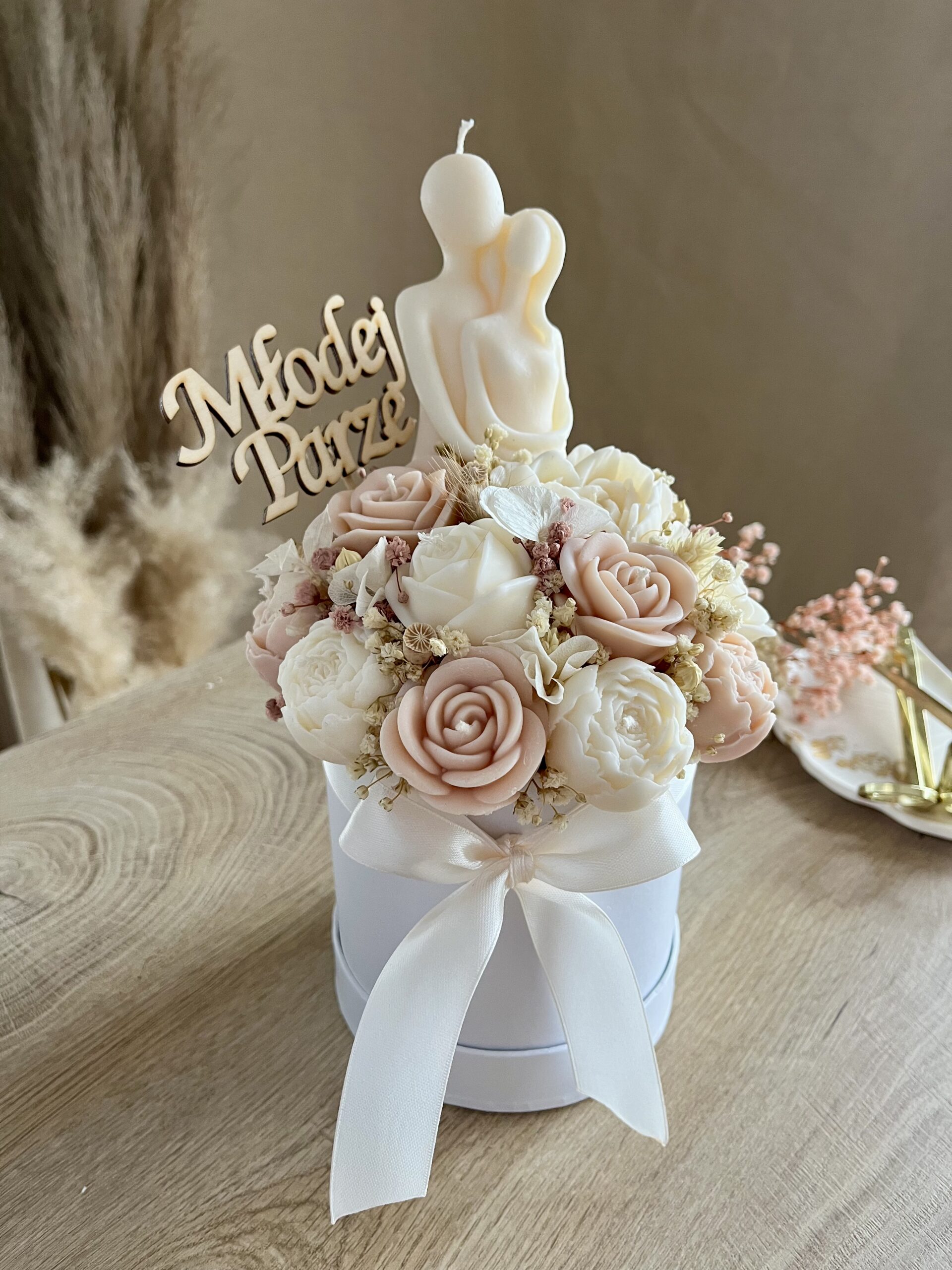FlowerBox M (M-4) - z Parą Młodą - obrazek 2