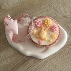 Świeca w cukiernicy Wielkanoc 250ml